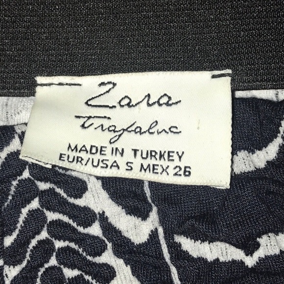 🖤ZARA TRAFALUC🖤TEXTURED A-LINE MINI SKIRT🖤 - Picture 5 of 6